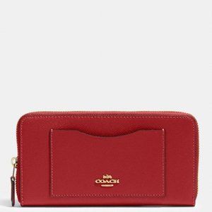 Coach Accordian Zip Wallet - Style 54007 - BNWT!!